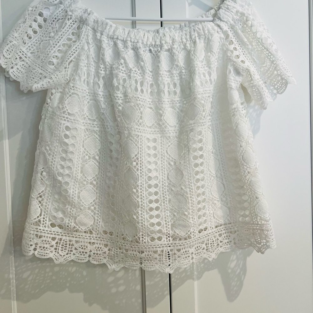 Sunday in Brooklyn white off the shoulder top XS.